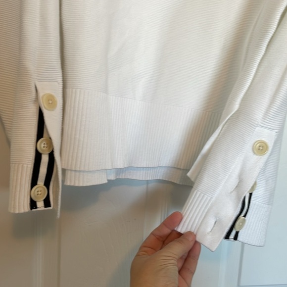 Women’s J. Crew M white long sleeved sweater nice arm detailing boat neck knit - Picture 3 of 11